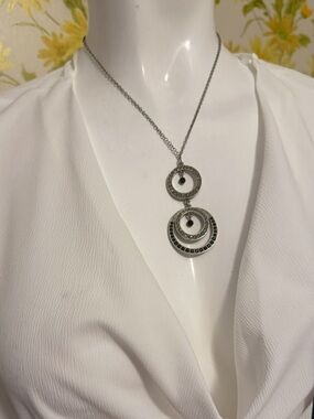 Tommassini Silver Double Circle Pendant Necklace - Women Jewelry Necklaces